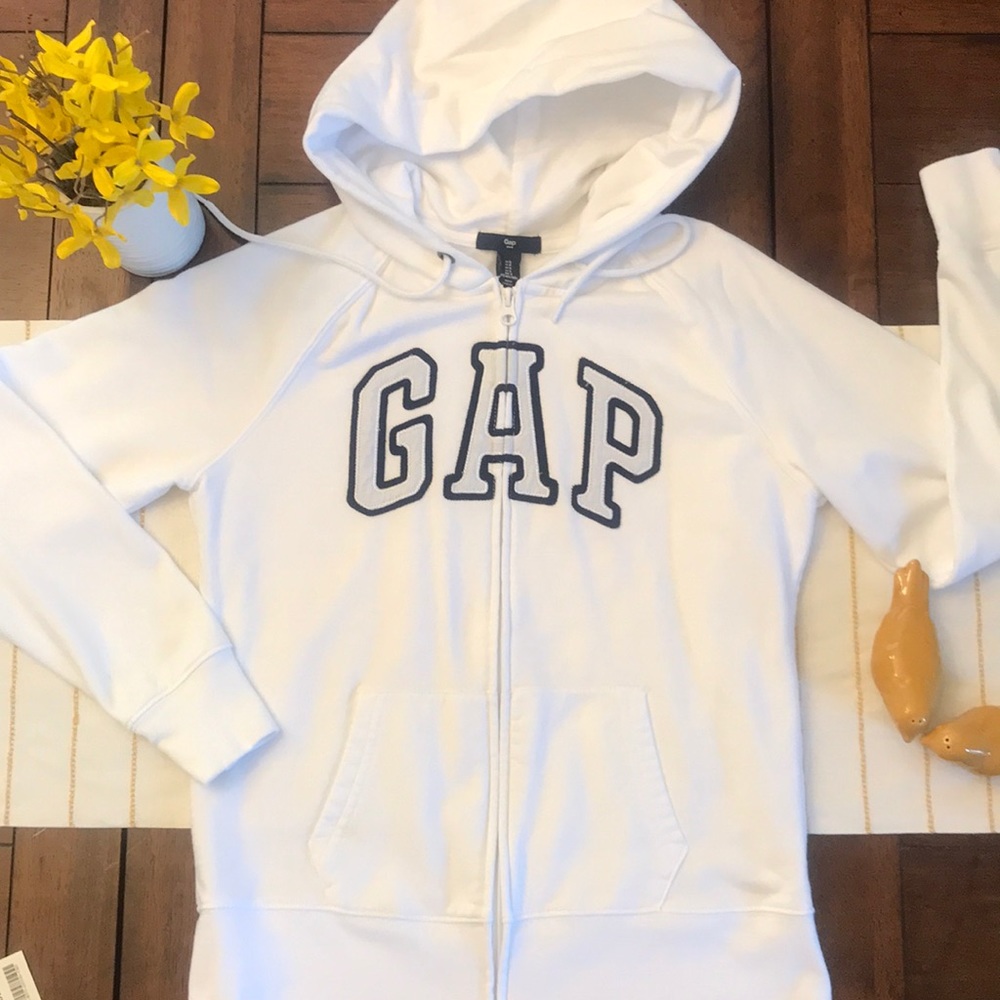 Woman’s Gap Zip Hoodie